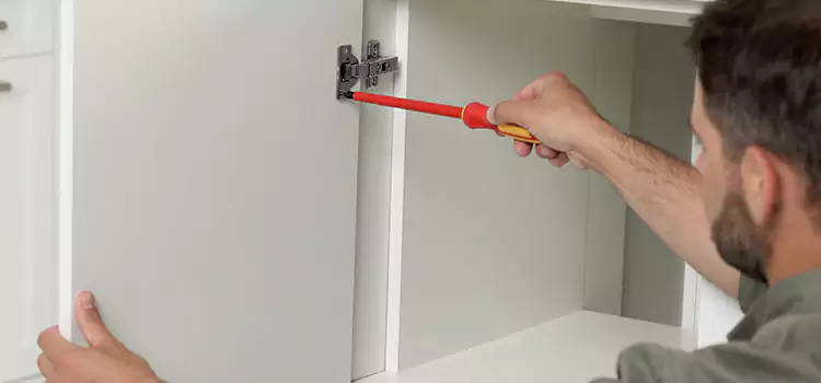 Screen Door Hinge Repair South Burlington